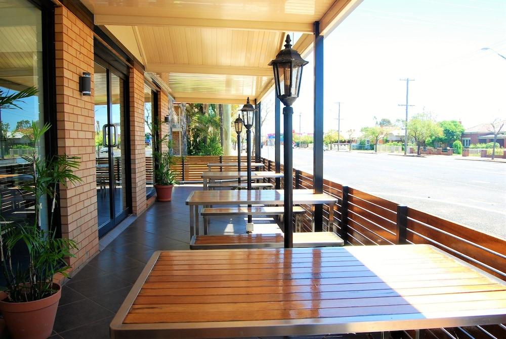 Golden West Motor Inn Dubbo Dış mekan fotoğraf