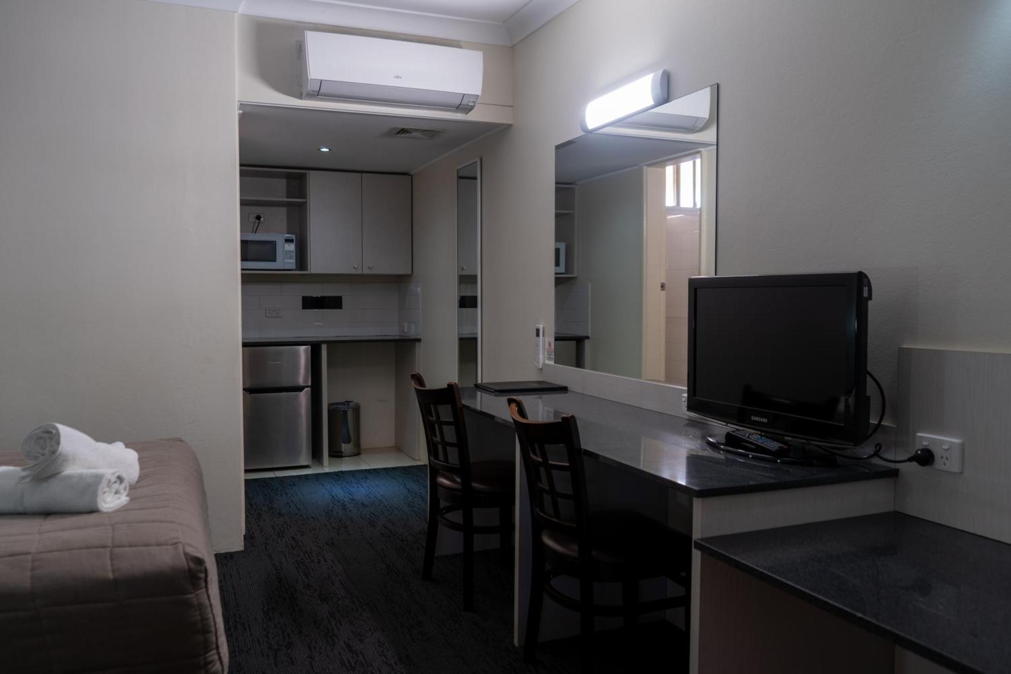 Golden West Motor Inn Dubbo Dış mekan fotoğraf